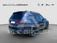 2022 BMW X7