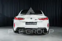 2022 BMW M8