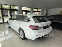 2022 BMW 520