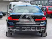2022 BMW 520