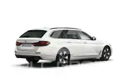 2022 BMW 520