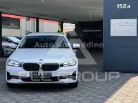 2022 BMW 520