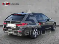 2022 BMW 520