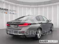 2022 BMW 520