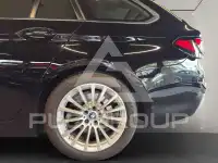 2022 BMW 520