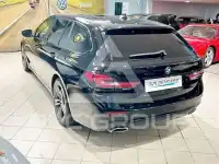 2022 BMW 520