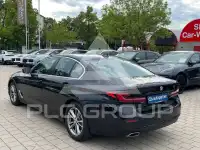 2022 BMW 520