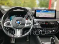 2022 BMW 520