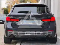 2022 BMW 520