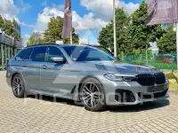 2022 BMW 520