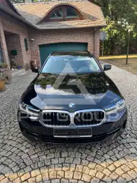 2022 BMW 520