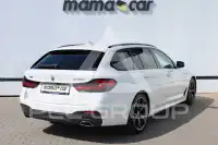 2022 BMW 520