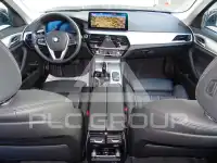 2022 BMW 520