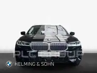 2022 BMW 520