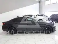 2022 BMW 520