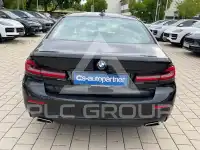2022 BMW 520