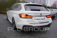 2022 BMW 520