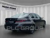 2022 BMW 520
