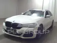 2022 BMW 520