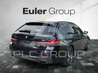 2022 BMW 520