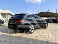 2022 BMW 520