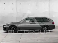 2022 BMW 520