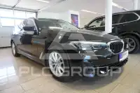 2022 BMW 520