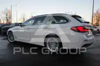 2022 BMW 520