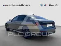 2022 BMW 730