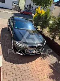2022 BMW 730
