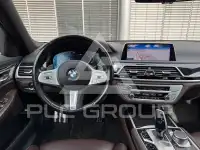 2022 BMW 730