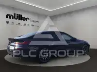 2022 BMW M8