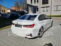 2022 BMW 318