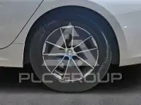2022 BMW 318