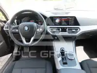 2022 BMW 318