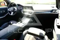 2022 BMW 318