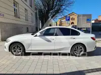 2022 BMW 318