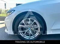 2022 BMW 318
