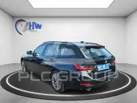 2022 BMW 318