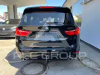 2022 BMW 218