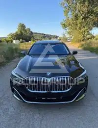 2022 BMW 745