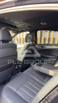 2022 BMW 550M