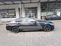 2022 BMW 550M