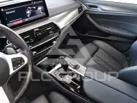 2022 BMW 518
