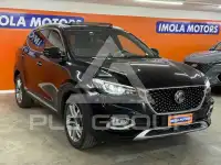 2022 MG HS