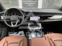 2022 Audi Q8