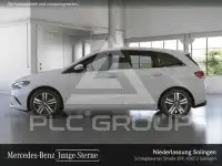 2022 Mercedes Benz B 200