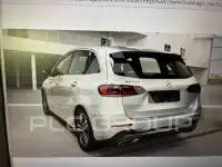 2022 Mercedes Benz B 200
