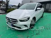 2022 Mercedes Benz B 200