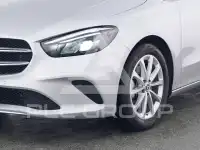 2022 Mercedes Benz B 200